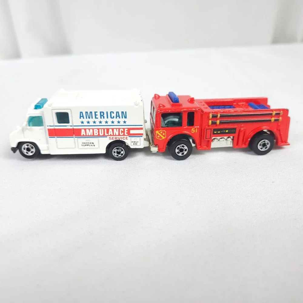 Vintage Hot Wheels Lot Sheriff‎ Firetruck Ambulance Diecast Cars